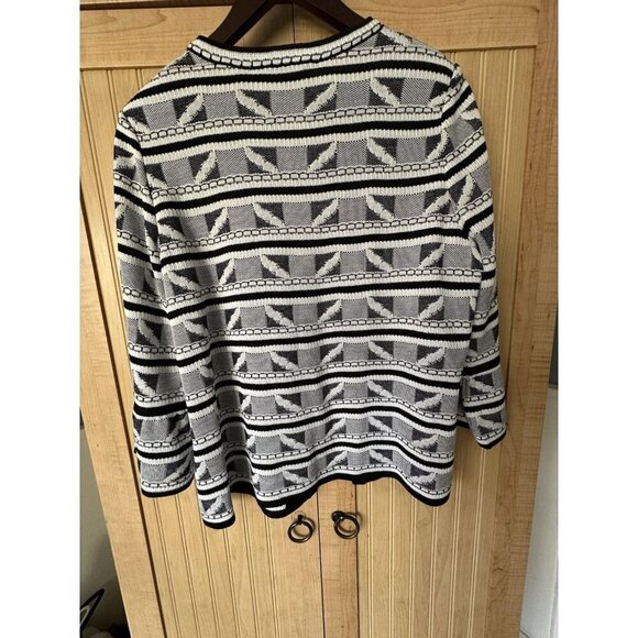 Ming Wang Black White Geometric Pattern Knit 3/4 Bell Sleeve Cardigan Size M - Picture 5 of 5